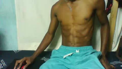 rocardo1510 online show from February 22, 3:43 pm