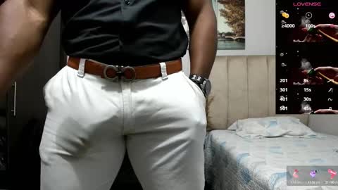 Snapshot of roccoblack02 chatting on October 23, 10:51 am onlyfans user waga122   follow my accounts of Instagram Waga122 oficial twitter waga122  thanks you guys online show from October 23, 10:51 am