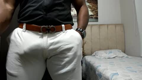 Snapshot of roccoblack02 chatting on October 22, 10:41 am onlyfans user waga122   follow my accounts of Instagram Waga122 oficial twitter waga122  thanks you guys online show from October 22, 10:41 am