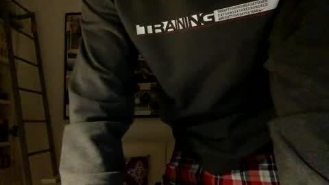 Snapshot of rocketviper chatting on January 19, 5:28 pm RocketViper online show from January 19, 5:28 pm