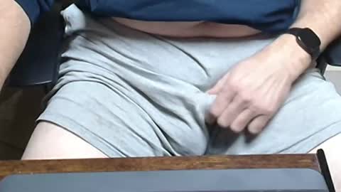 rockhardff online show from November 15, 6:10 pm