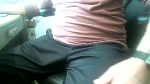 Snapshot of rocky_55 chatting on January 17, 7:20 pm rocky_55 online show from January 17, 7:20 pm