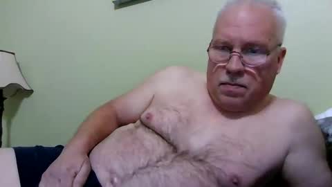 Snapshot of rodstud641 chatting on January 10, 11:29 pm rodstud641 online show from January 10, 11:29 pm