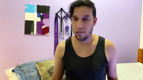 Snapshot of rodthiago chatting on January 24, 9:05 pm Thiago independent model online show from January 24, 9:05 pm