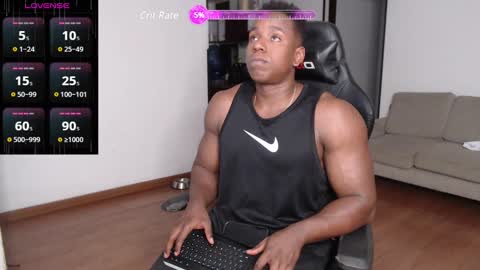 Snapshot of rogger_physique chatting on January 19, 3:39 am Rogger online show from January 19, 3:39 am