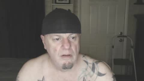 roinaz online show from January 22, 4:02 am