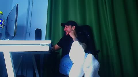 romaniamaster1 online show from March 31, 6:26 am