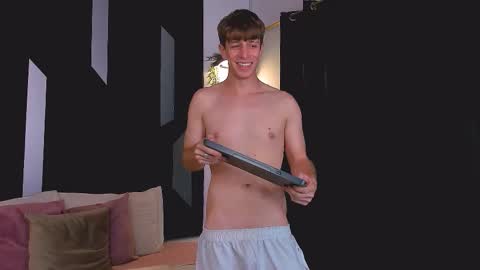 Romeo Ricci online show from March 11, 6:15 pm