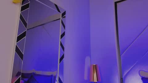 Romeo Ricci online show from January 13, 2:28 am