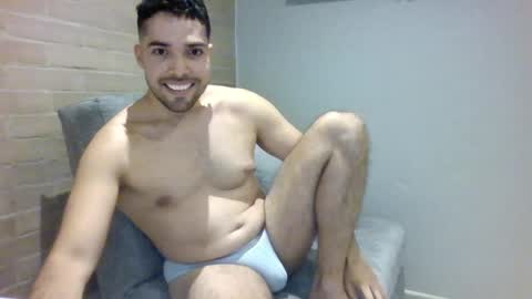 Romeo online show from May 11, 10:29 pm