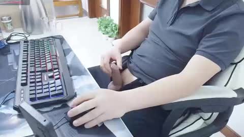 rongtian online show from December 1, 7:11 am