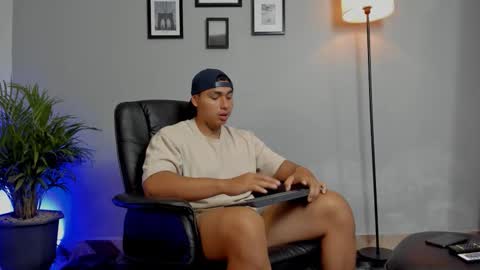 RonnieCanford online show from January 12, 7:29 pm