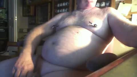 ronnybeee online show from March 11, 7:15 am