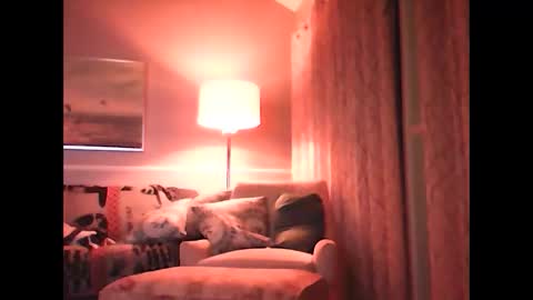 ronvlv online show from October 22, 4:05 am