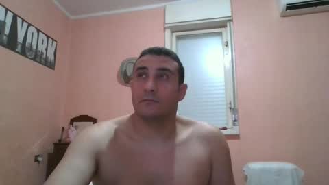 Snapshot of rosario1212 chatting on January 27, 12:12 am Rosario online show from January 27, 12:12 am