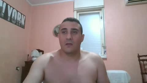 Snapshot of rosario1212 chatting on September 18, 10:01 pm Rosario online show from September 18, 10:01 pm