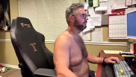 Snapshot of rowdypete787 chatting on October 23, 1:09 am rowdypete787 online show from October 23, 1:09 am