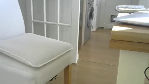 rsindie2 online show from February 14, 9:59 am