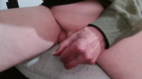 rubbertapper online show from May 11, 10:18 pm