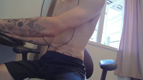 RubitRicky online show from February 2, 3:10 am