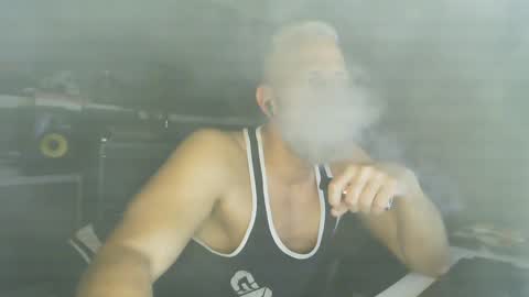 Snapshot of ruffi77 chatting on January 19, 12:49 am Chico que rico Caliente online show from January 19, 12:49 am