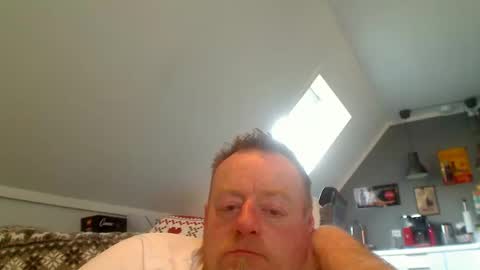 bignorwegian online show from February 14, 8:52 am