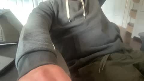 rungriff2323 online show from November 2, 6:45 pm