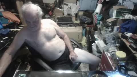 Snapshot of russtenail21 chatting on September 10, 1:59 am Russtenail21 online show from September 10, 1:59 am