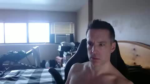 rustic_cuse_777 online show from February 25, 9:49 pm