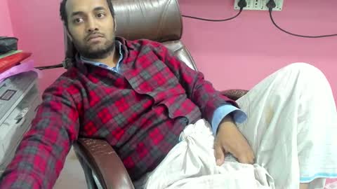 rwb17 online show from December 15, 10:45 am