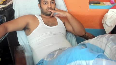 rwb17 online show from March 28, 2:17 pm