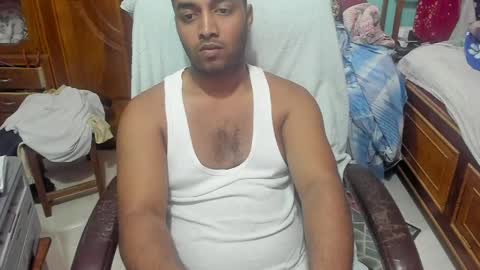 rwb17 online show from April 29, 5:30 pm