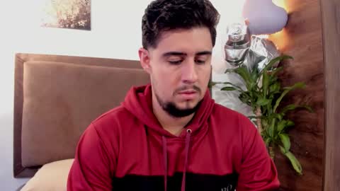    online show from February 28, 4:28 pm