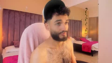 ryan_jackson_ online show from November 19, 8:14 am