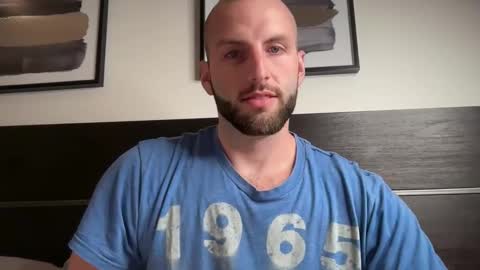 Ryan  Chad online show from February 3, 11:04 am