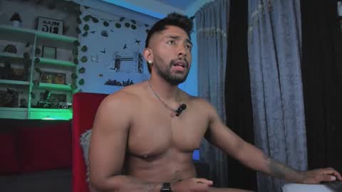 ryanboy30 online show from January 14, 11:41 pm