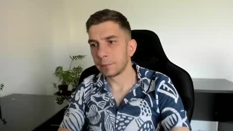Andrew C. online show from June 22, 11:48 am