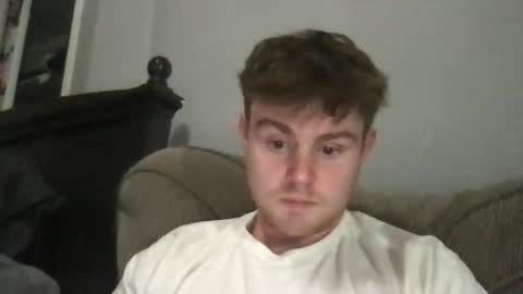 ryanhung_57 online show from January 13, 3:11 am