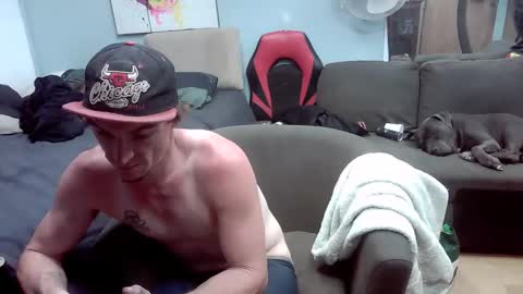 Snapshot of ryanteedaddy chatting on October 18, 8:52 am Ryan Tee online show from October 18, 8:52 am