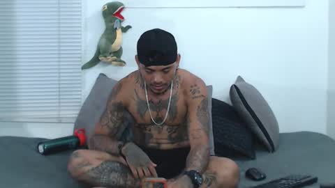 ryder_hotskin online show from February 12, 8:09 am