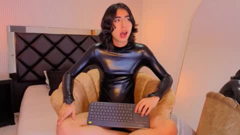 Ryo online show from November 7, 10:02 pm