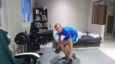 Snapshot of ryukukamifr chatting on October 8, 5:06 pm Ryuk FR online show from October 8, 5:06 pm