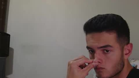 s2ici online show from November 29, 9:06 pm