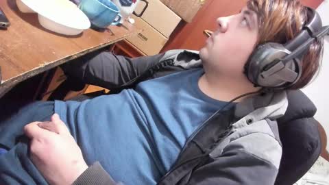 1141323  my Lord Mister Max   moms treasure online show from March 15, 11:33 pm