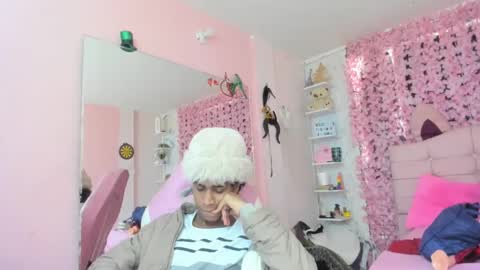 sack_wink online show from September 23, 7:24 pm