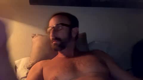 R online show from January 18, 8:20 am