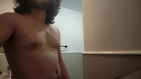 sageoftheeast94 online show from March 18, 11:52 pm