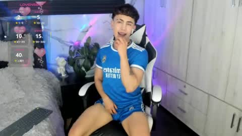 Juan online show from April 2, 7:33 pm