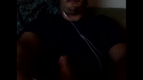 Snapshot of salty612 chatting on December 16, 3:51 am salty612 online show from December 16, 3:51 am