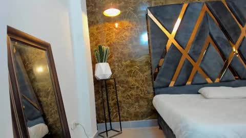 SALVATORE online show from February 26, 11:09 am